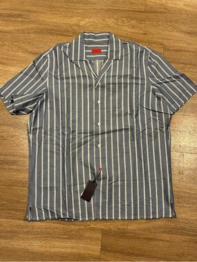 Isaia Napoli Men’s Striped Short-Sleeve Camp Shirt - Blue/White Size 40